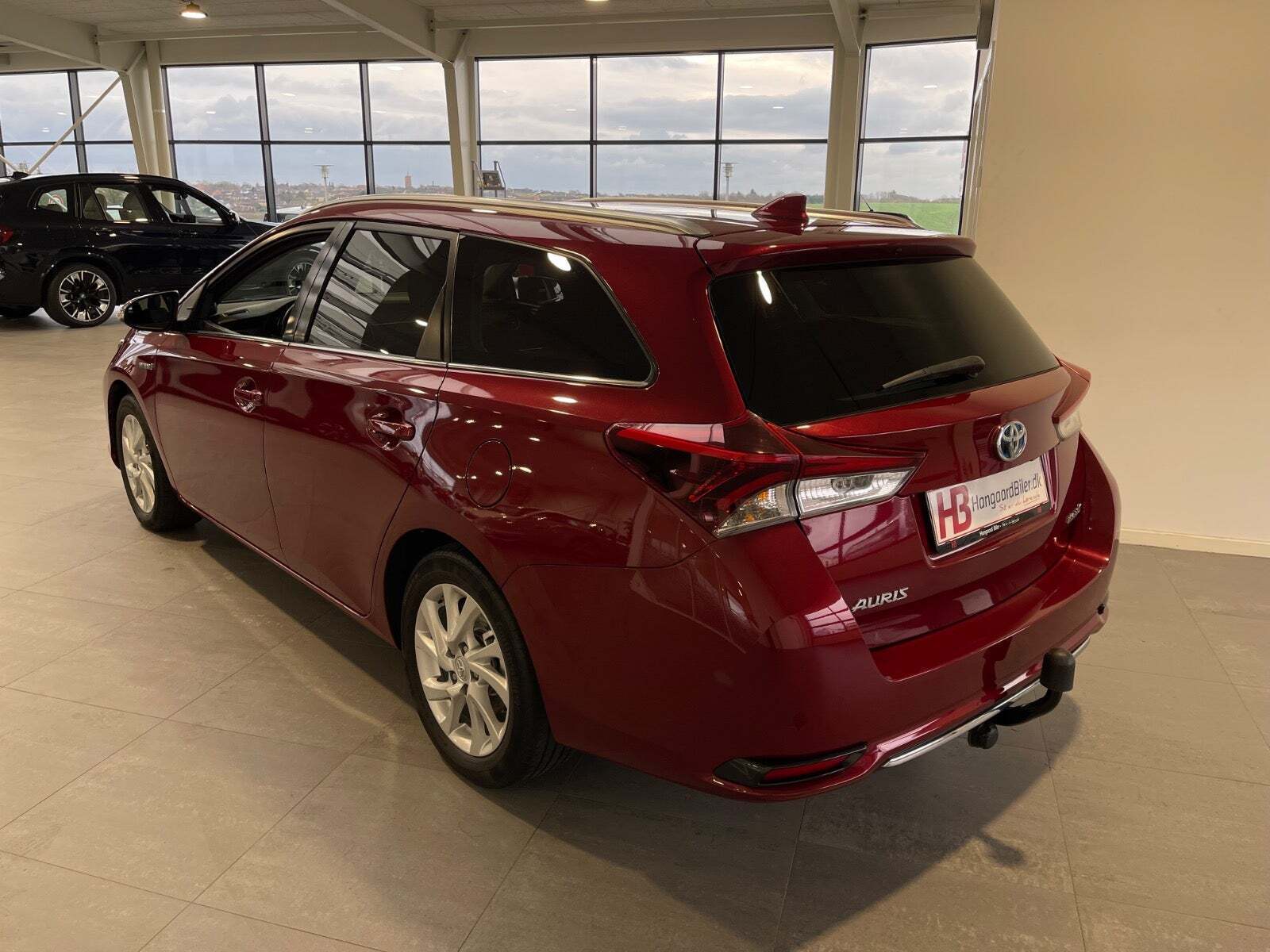 Toyota Auris 1,8 Hybrid H2 Comfort Touring Sports CVT