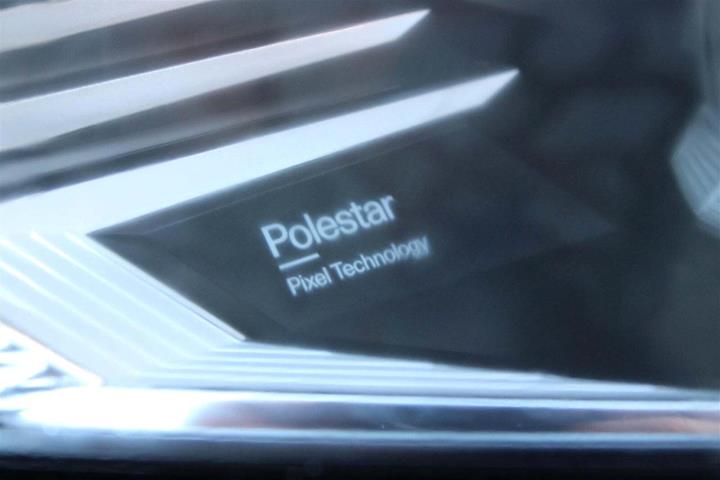 Sort Polestar 2 fra 2024
