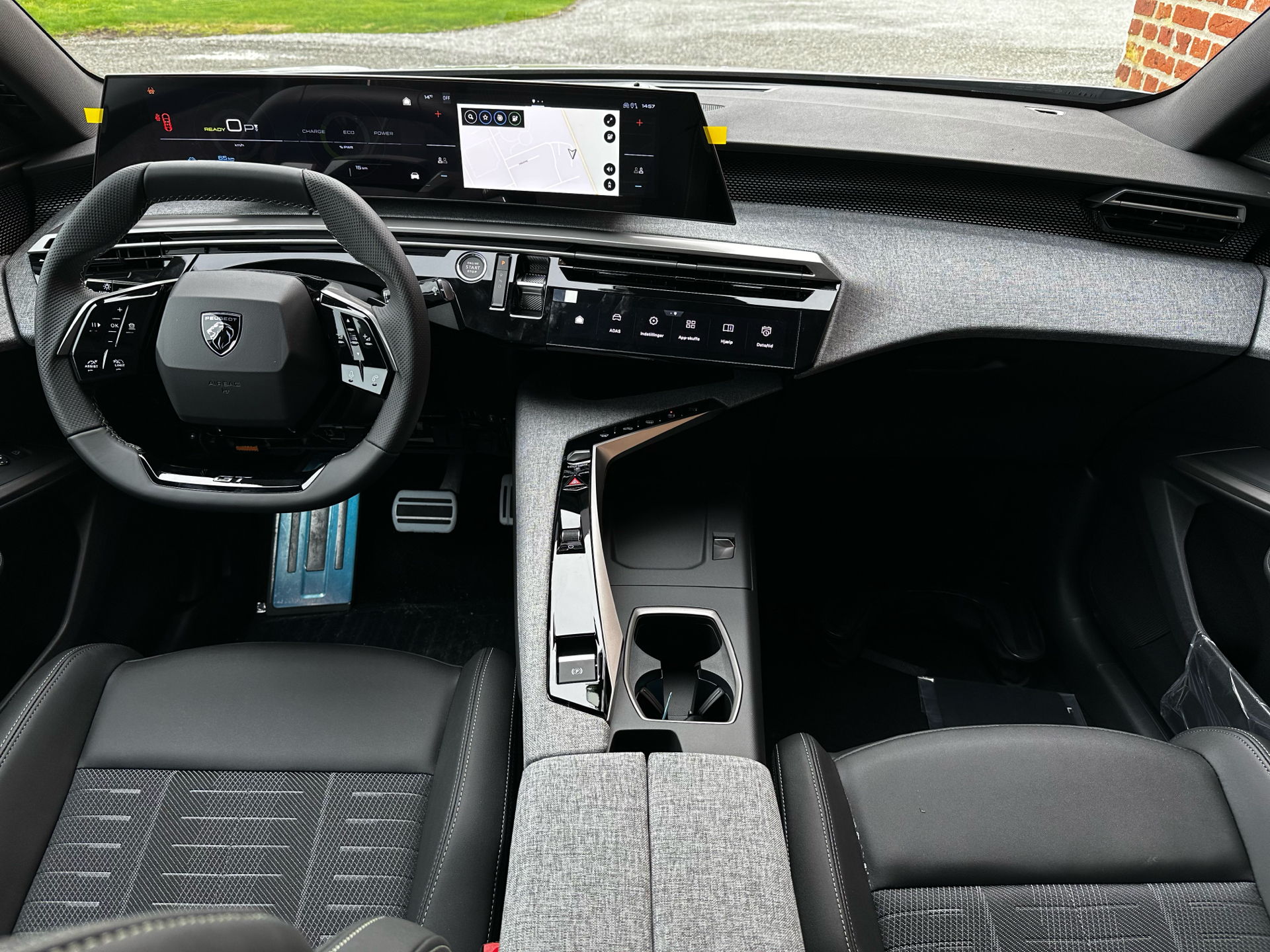 Peugeot e-3008 EL GT Pack 210HK 5d Aut.