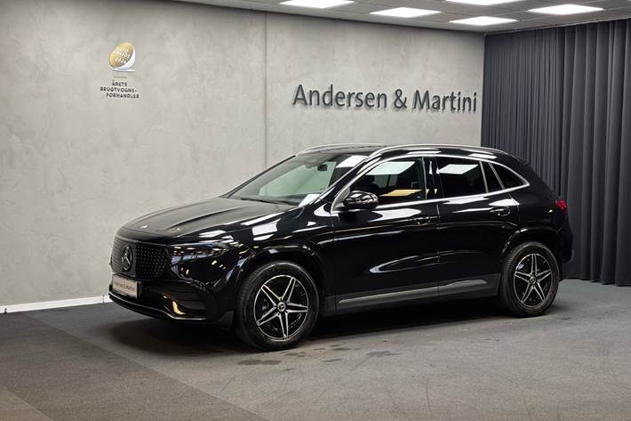 Sort Mercedes EQA 250+ fra 2025 set udefra