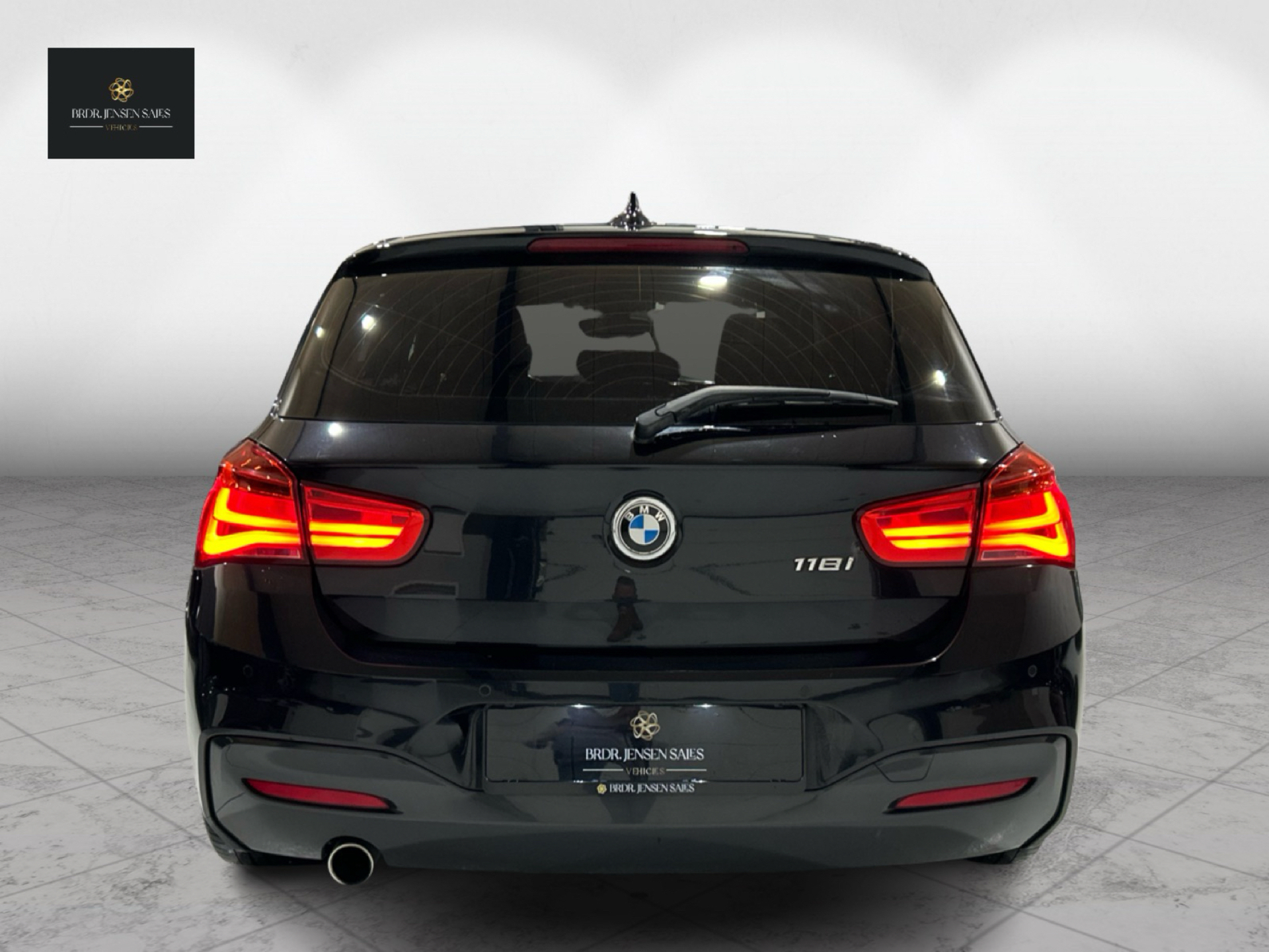 BMW 118i 1,5 M-Sport Steptronic 136HK 5d 8g Aut.