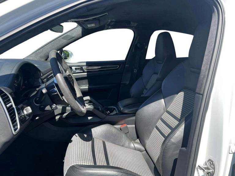 Porsche Cayenne 3,0 Coupé Tiptr.