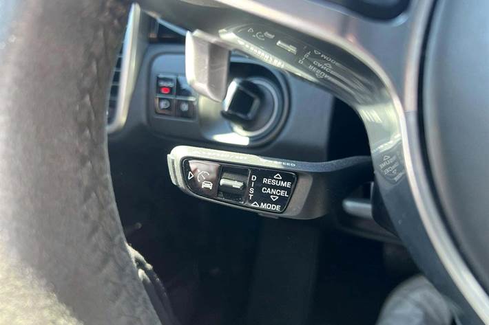 Hvid Porsche Cayenne fra 2019