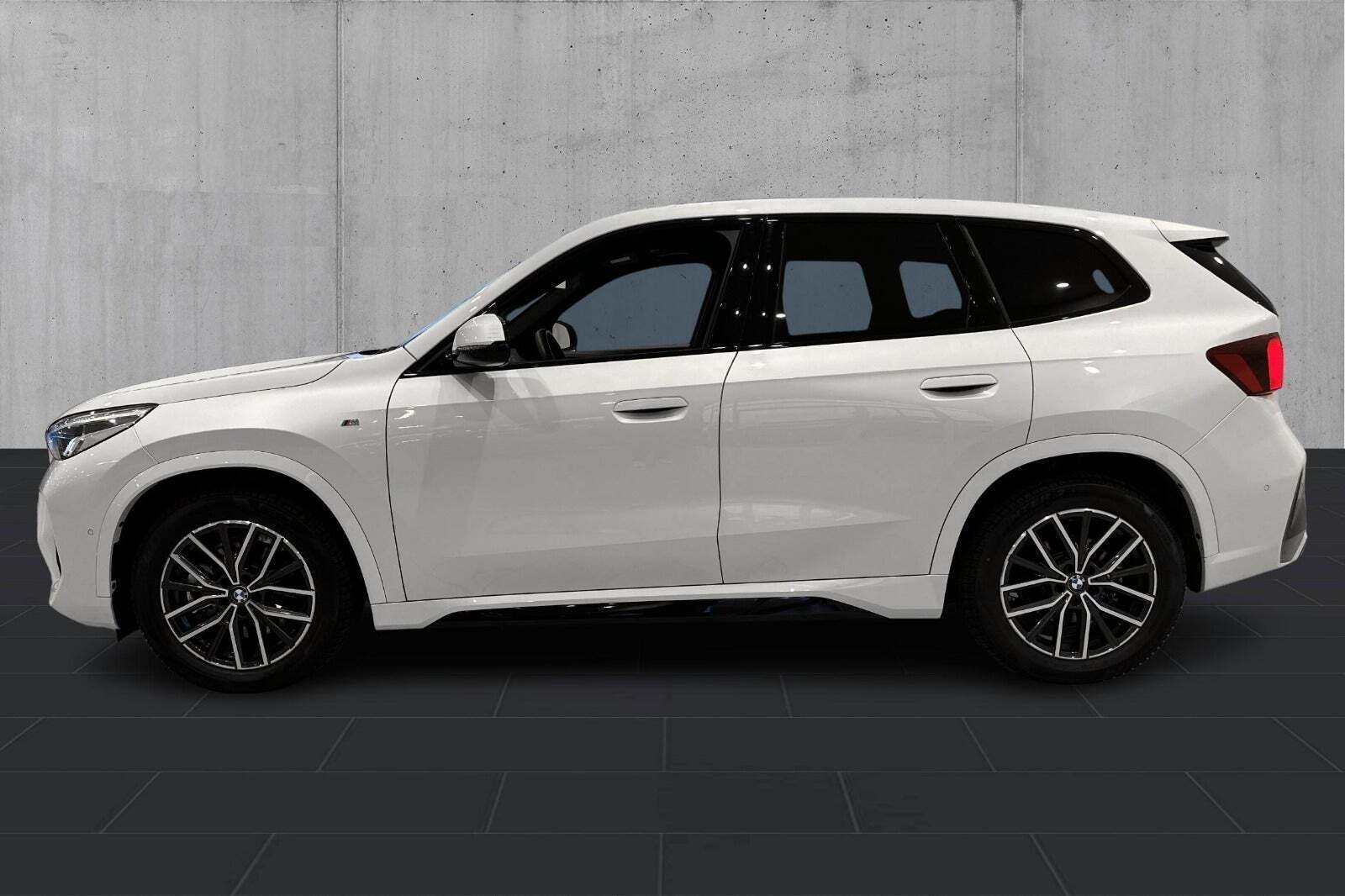 BMW iX1 xDrive30 M-Sport