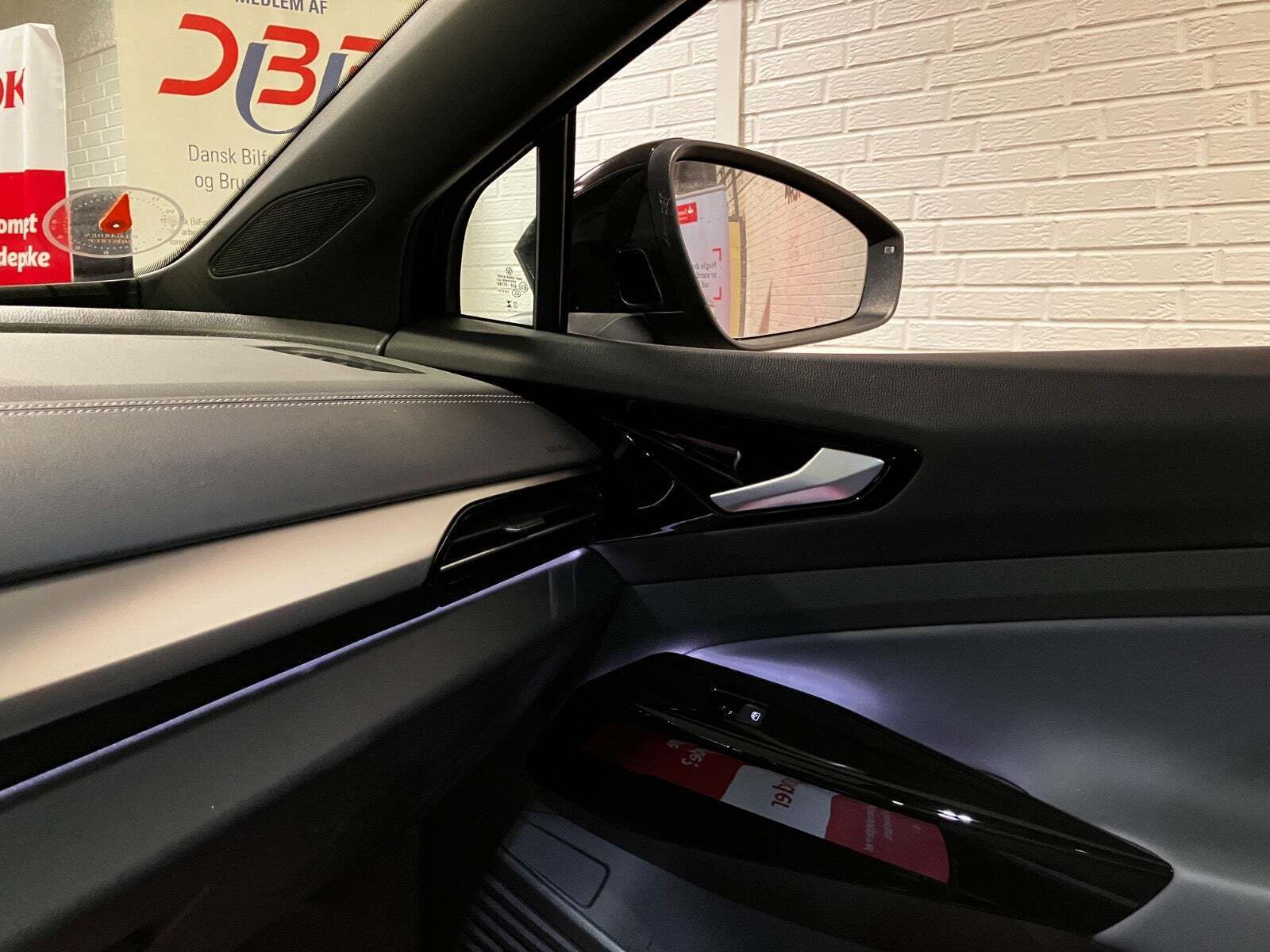 Sort VW ID.4 fra 2023