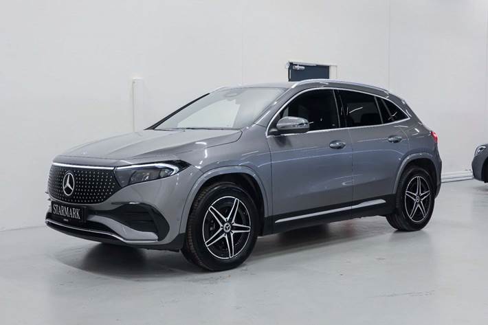Grå Mercedes EQA350 fra 2025 set udefra