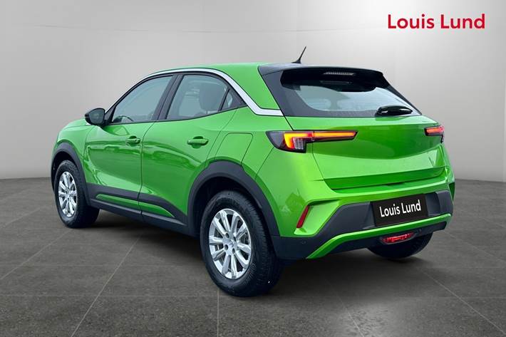 Grøn Opel Mokka-e fra 2023