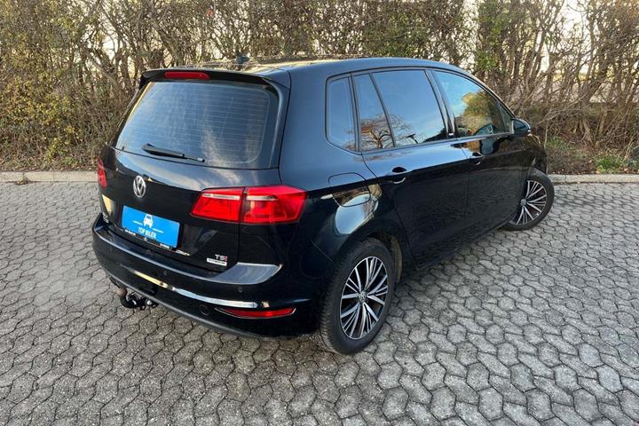 undefined VW Golf Sportsvan fra 2017