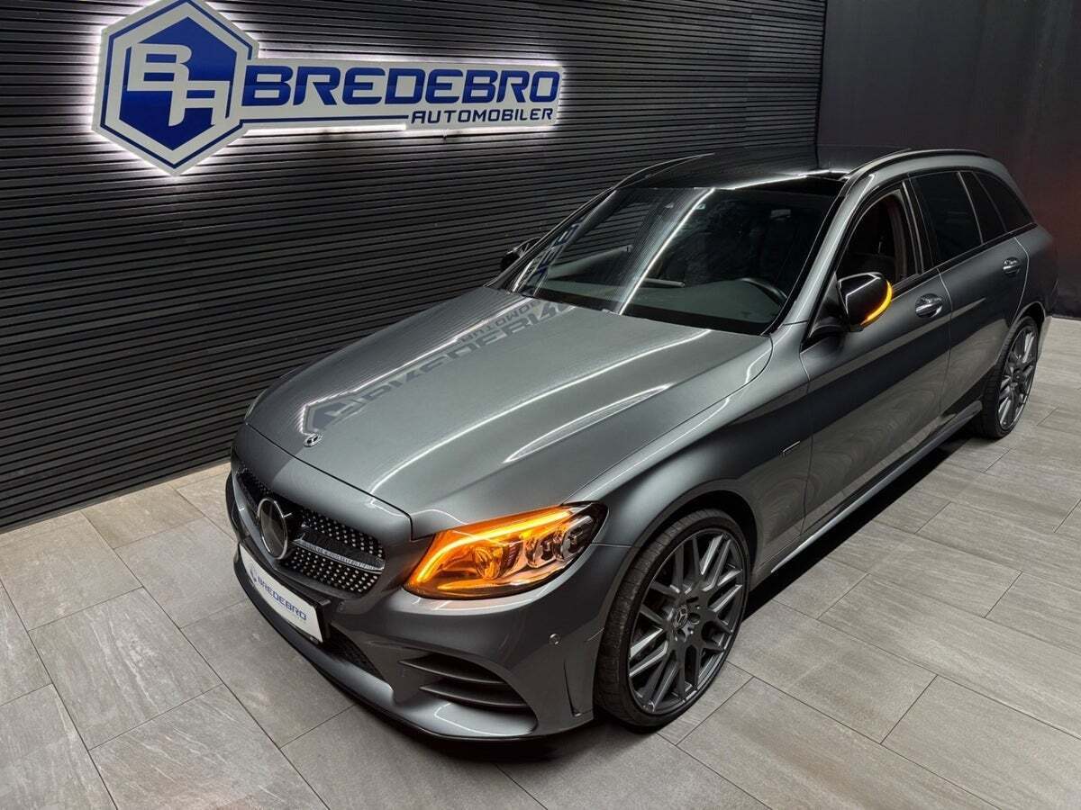 Mercedes C300 de 2,0 AMG Line Night Edition stc. aut.