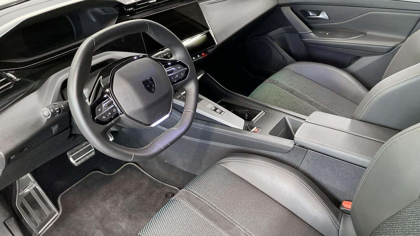 Peugeot E-308 54 First Edition