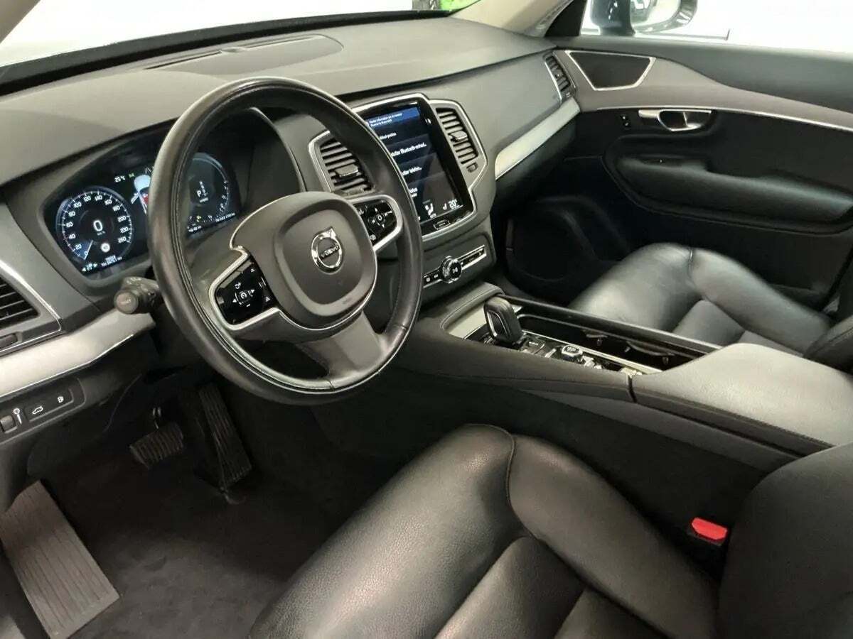 Volvo XC90 2,0 T8 ReCharge R-Design aut. AWD 7prs