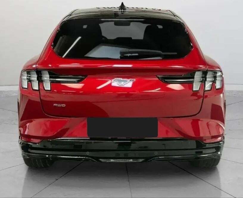 Ford Mustang Mach-E 98 First Edition Extended Range AWD