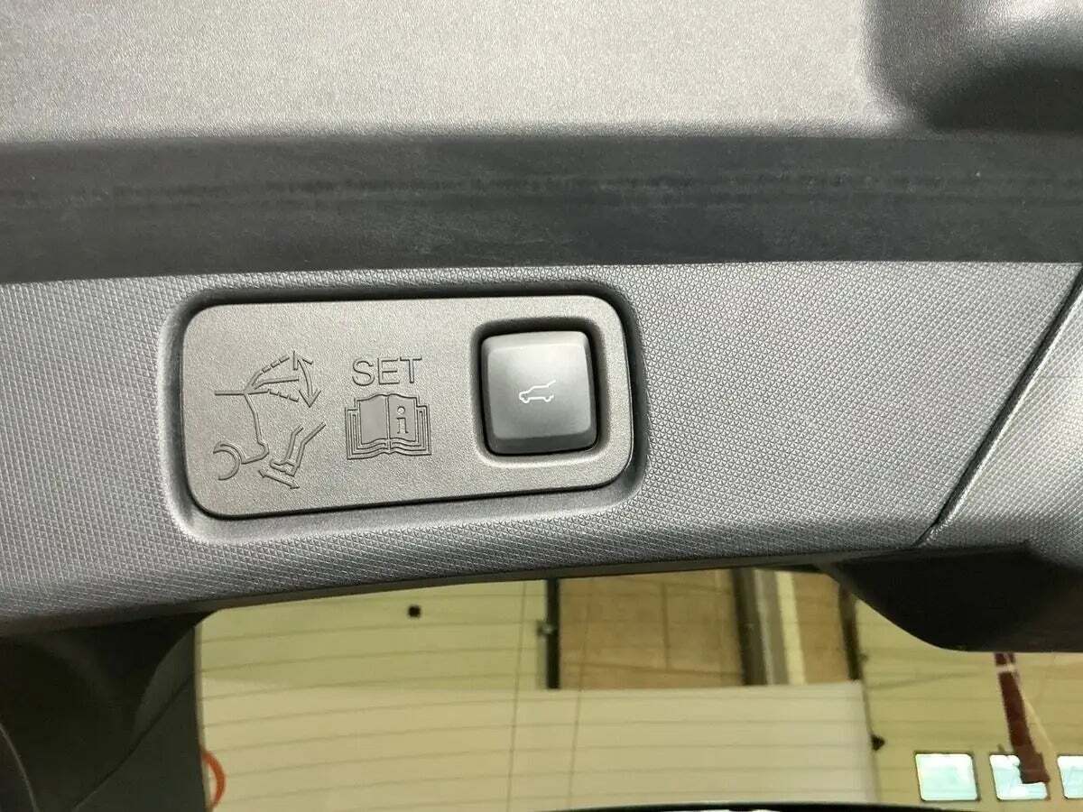 Rød Ford Mustang Mach-E fra 2021