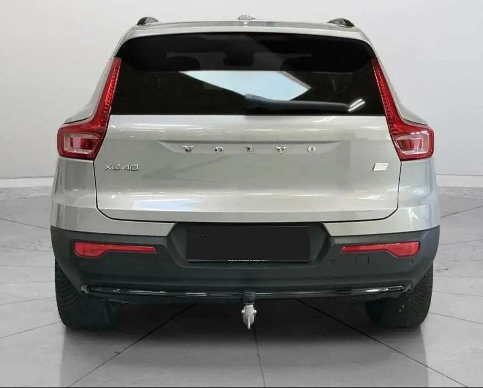 Volvo XC40 P6 ReCharge Core