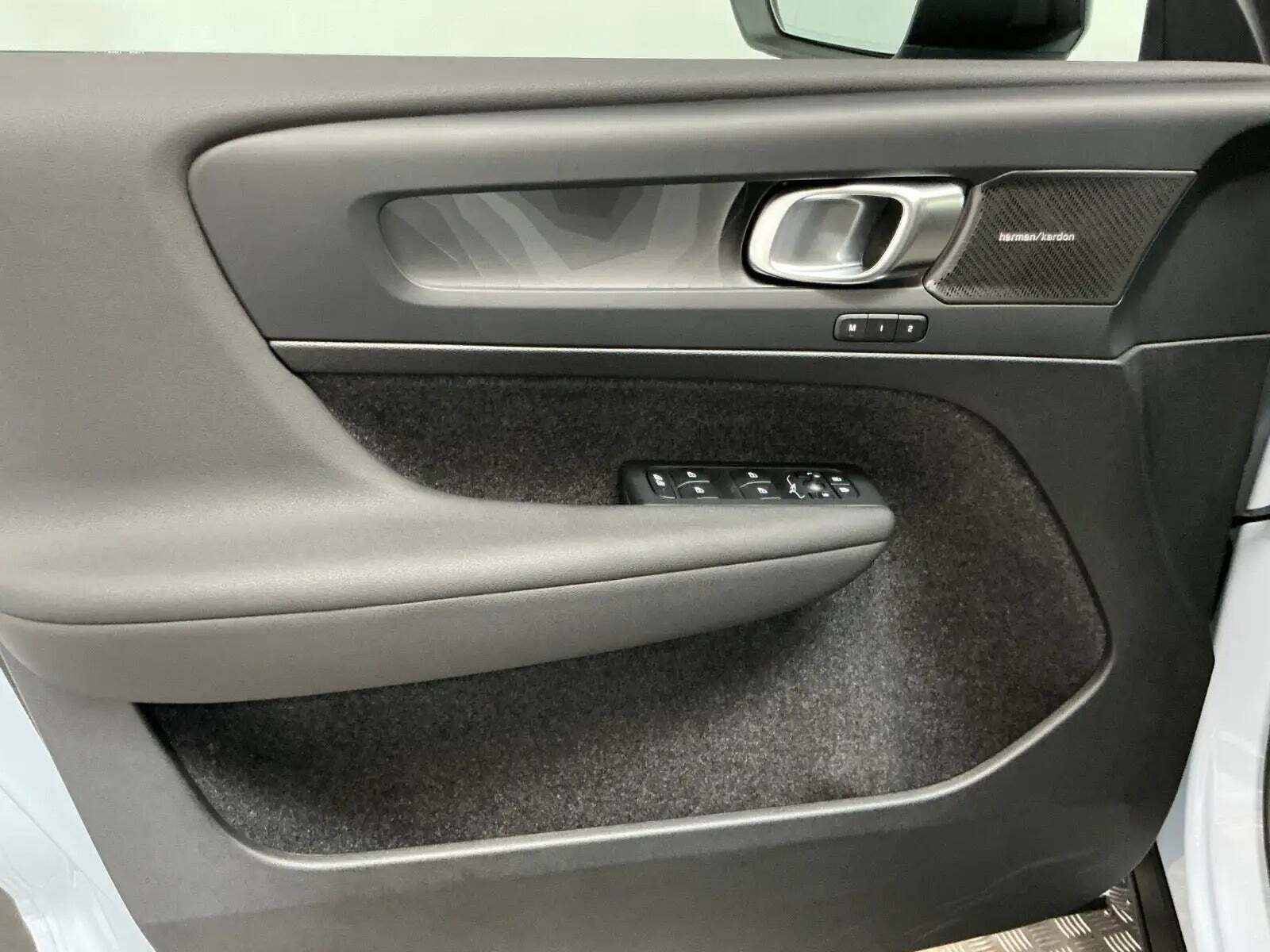 Volvo EC40 Extended Range Ultra