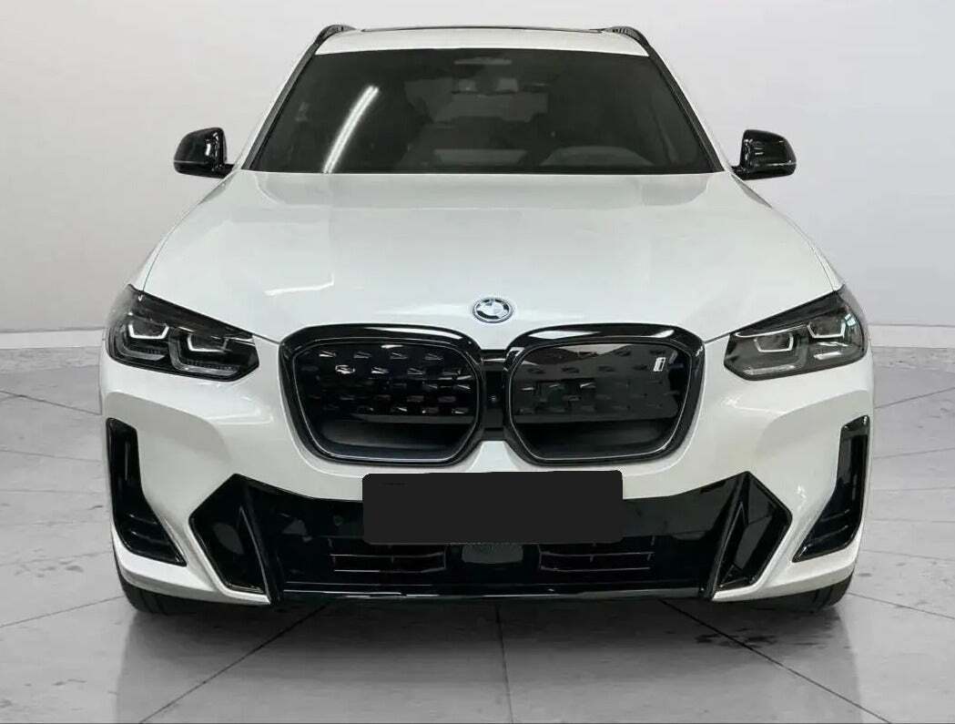 BMW iX3 Charged Plus M-Sport