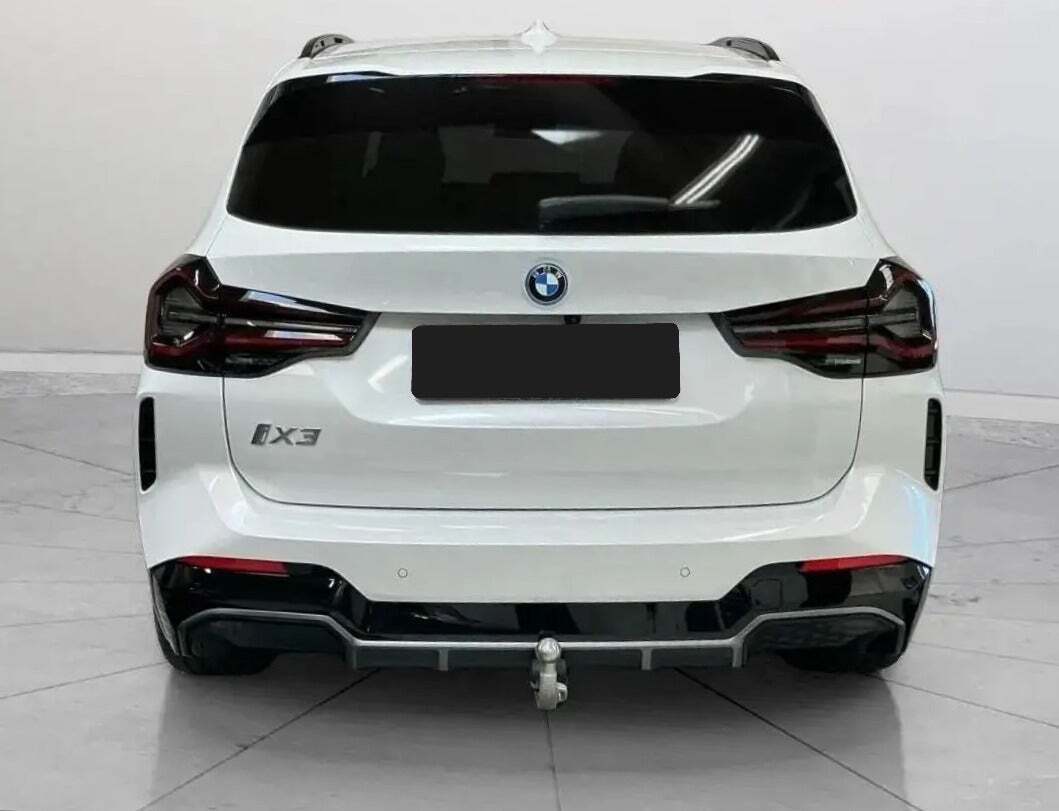 BMW iX3 Charged Plus M-Sport