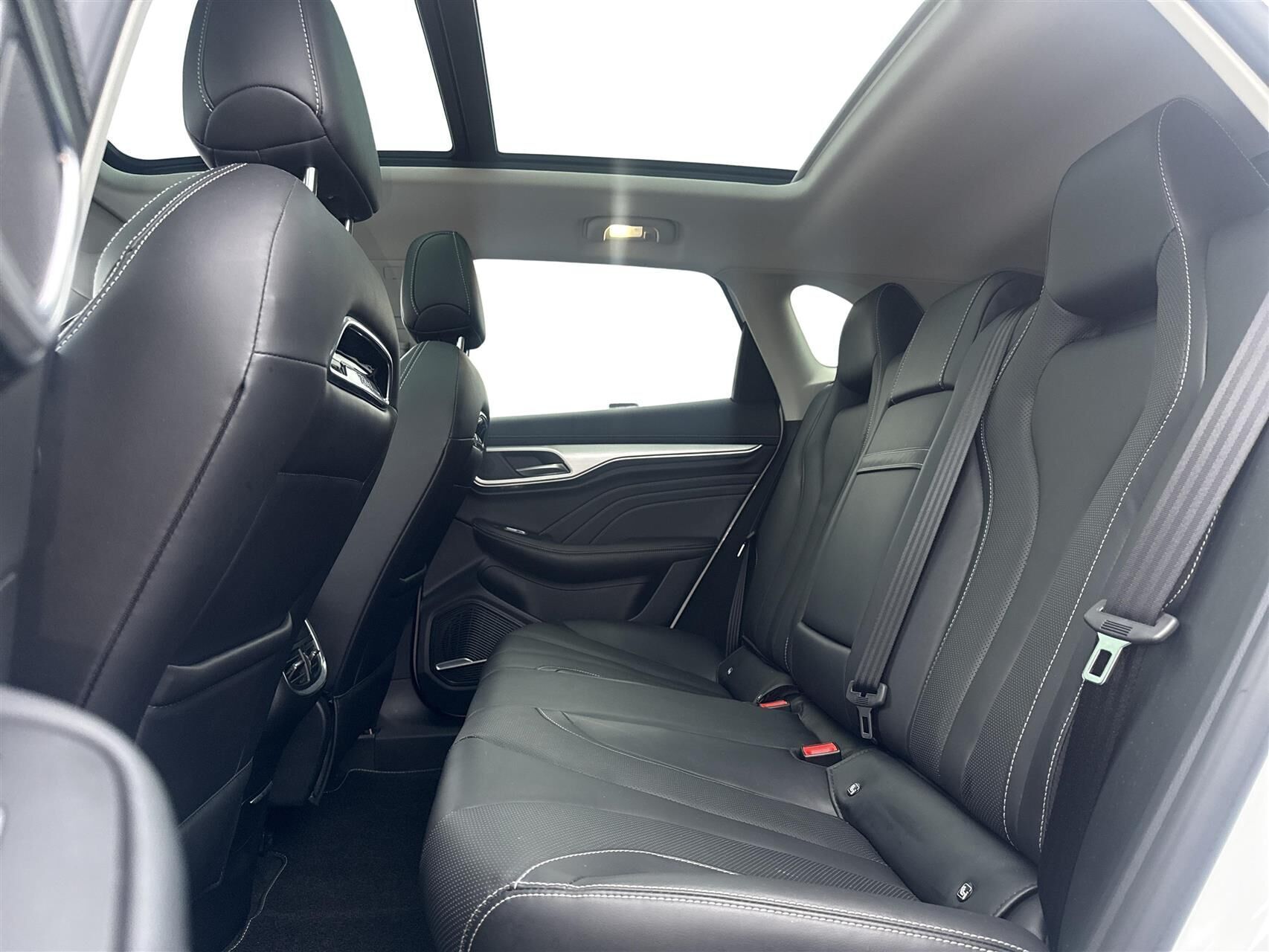 MG Marvel R EL Luxury 180HK 5d Aut.