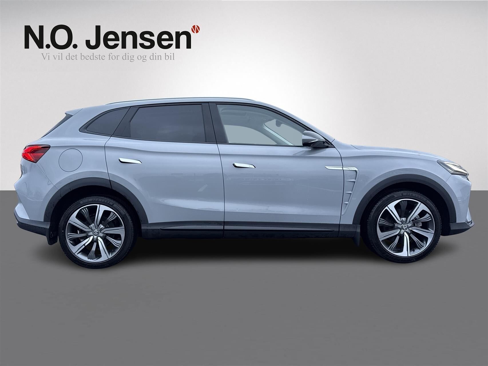 MG Marvel R EL Luxury 180HK 5d Aut.