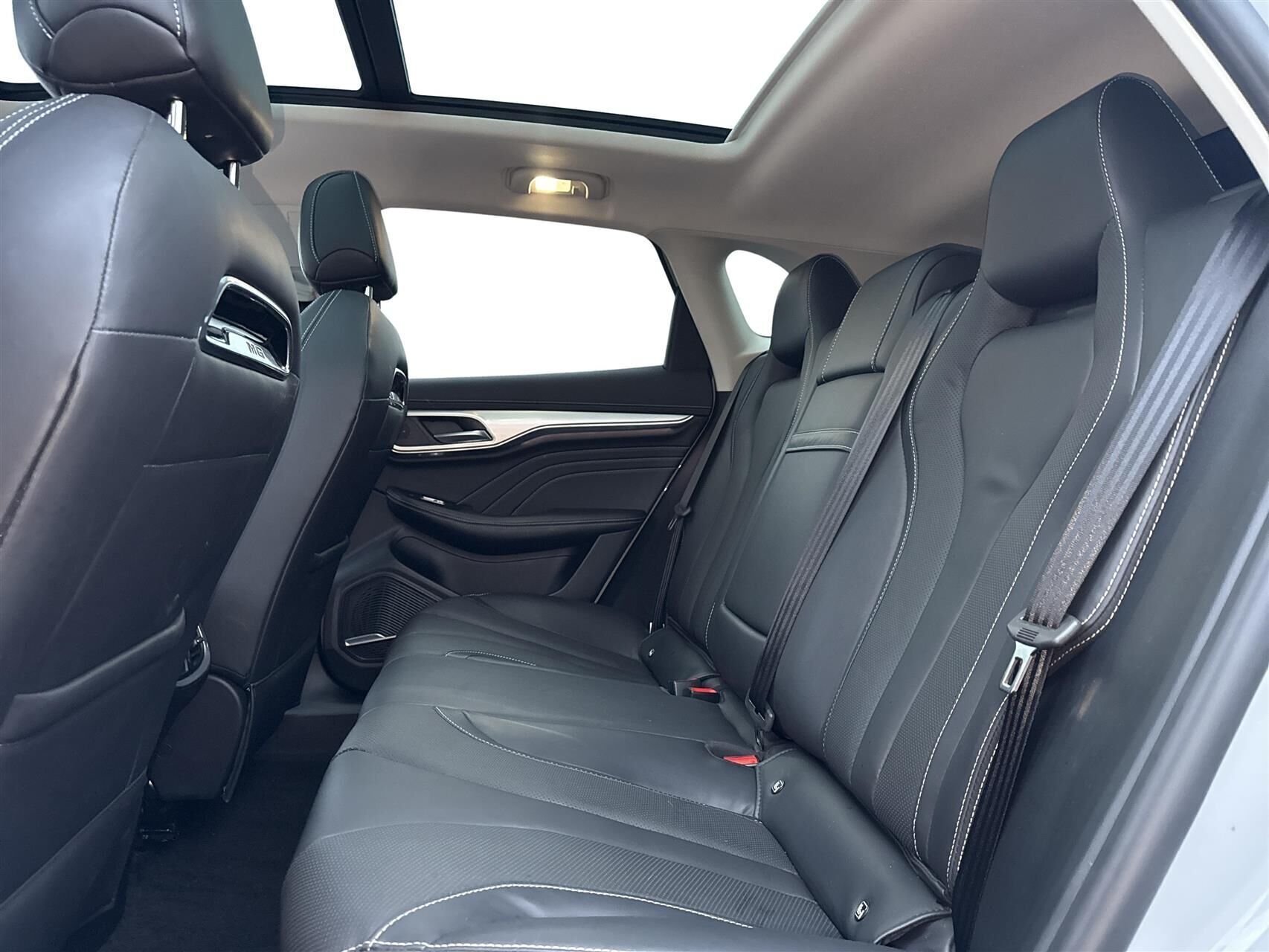 MG Marvel R EL Luxury 180HK 5d Aut.