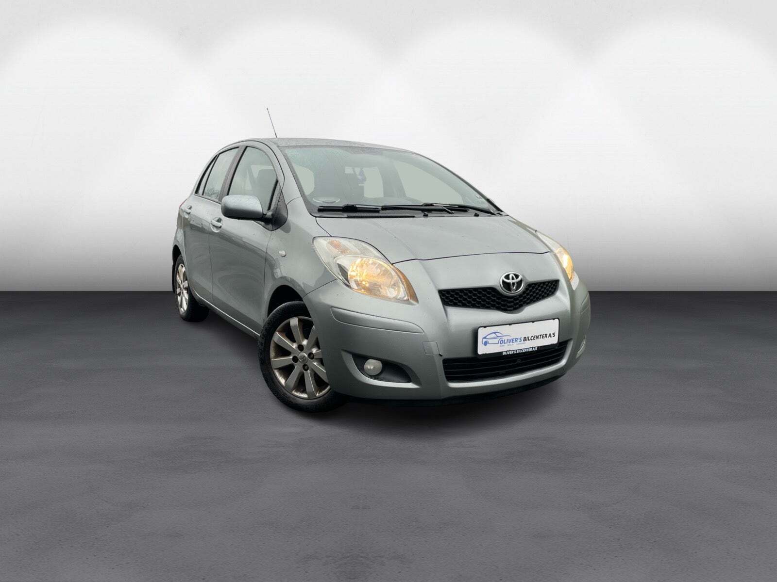 Toyota Yaris 1,3 S M/M