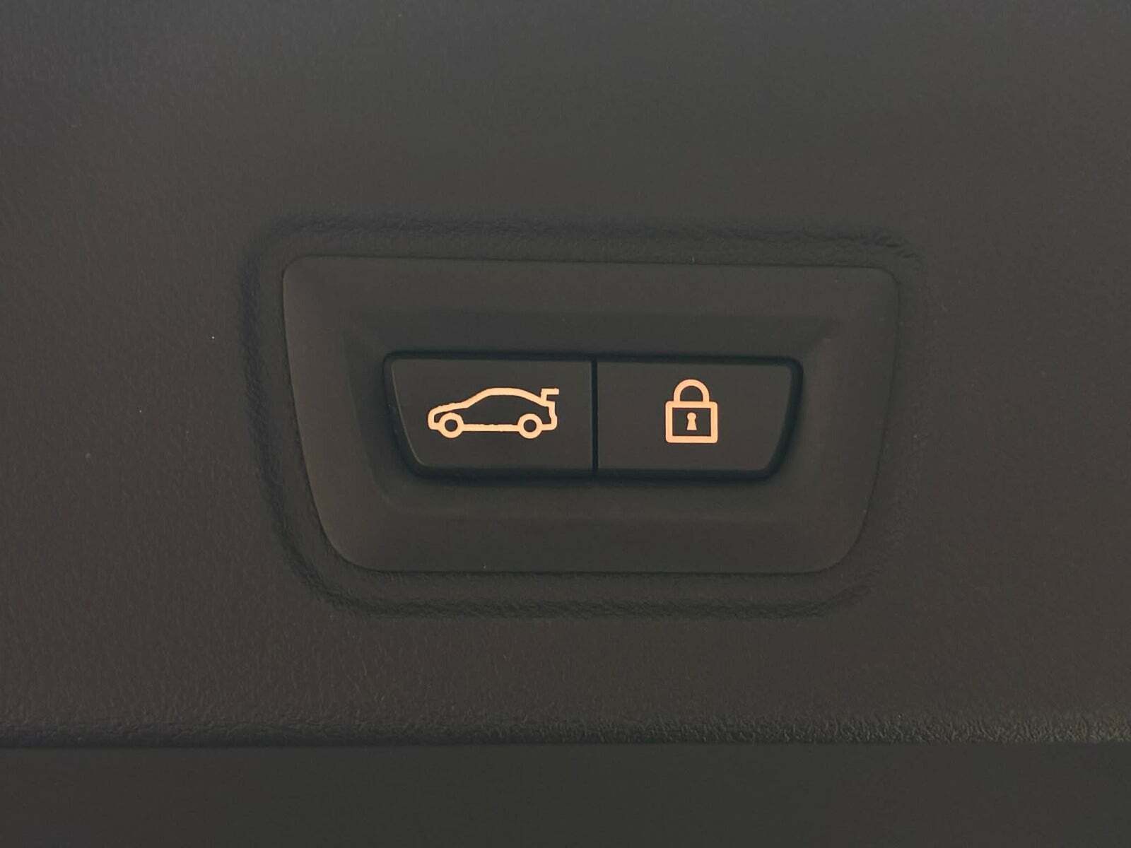 Grå BMW i4 fra 2022