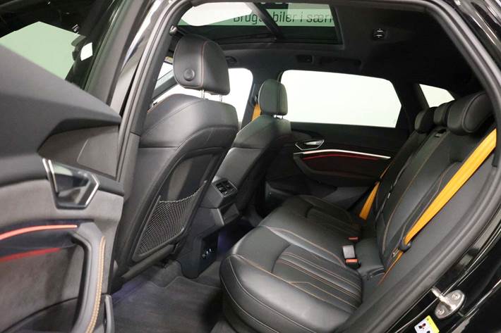 Sort Audi e-tron fra 2022