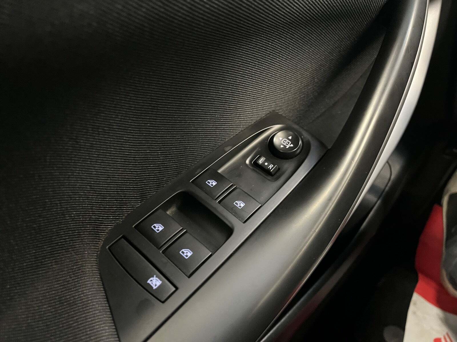 Sort Opel Astra fra 2020