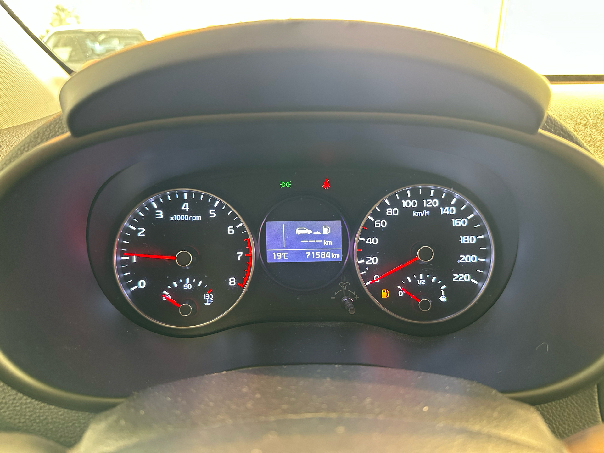 Orange Kia Picanto fra 2019