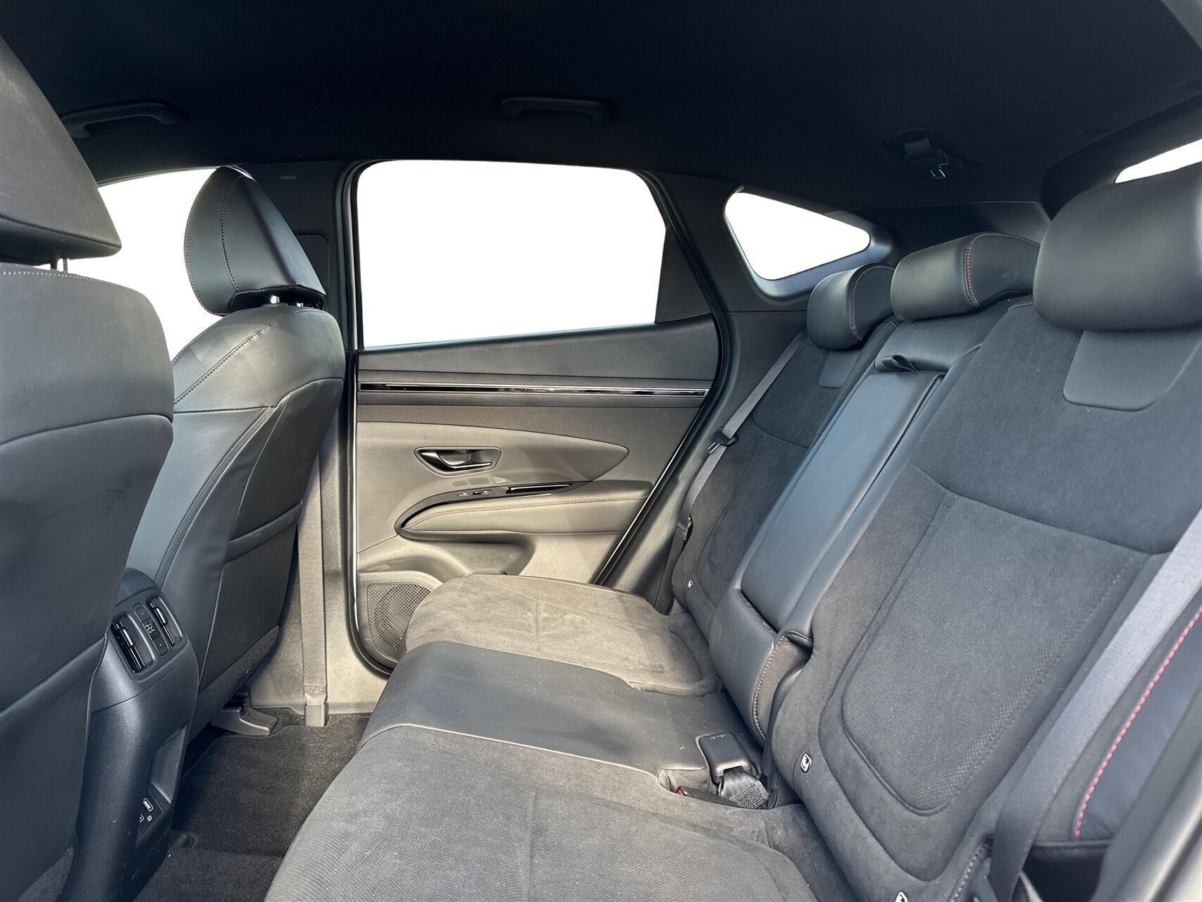 Hyundai Tucson 1,6 T-GDI  Plugin-hybrid N-Line 4WD 265HK 5d 6g Aut.