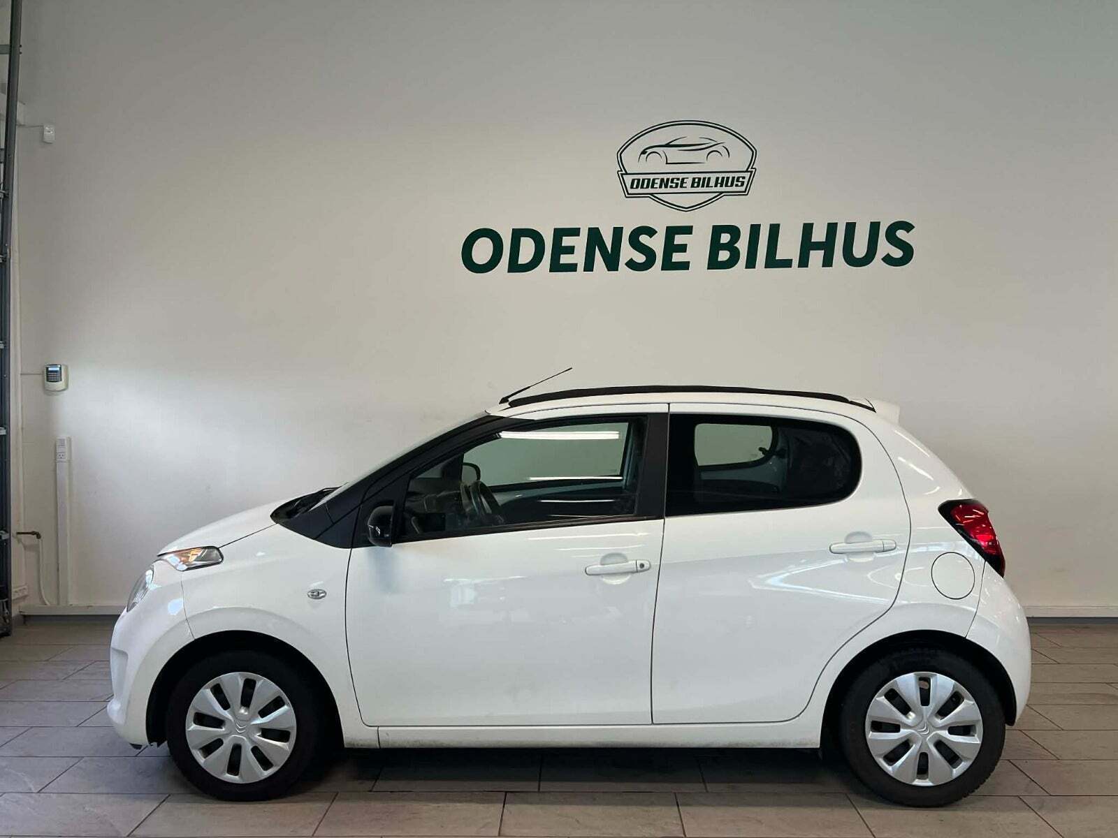 Citroën C1 1,0 e-VTi Shine Airscape