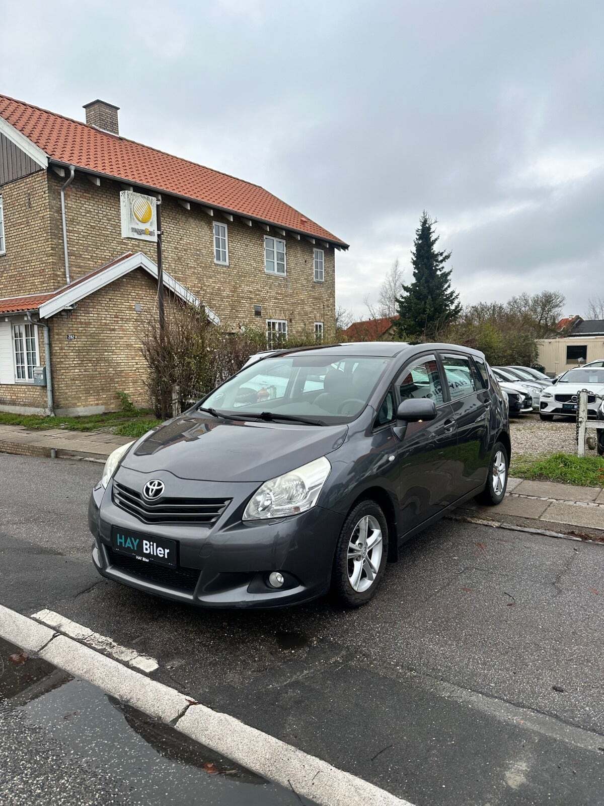 Toyota Verso 2,0 D-4D T1 Skyview