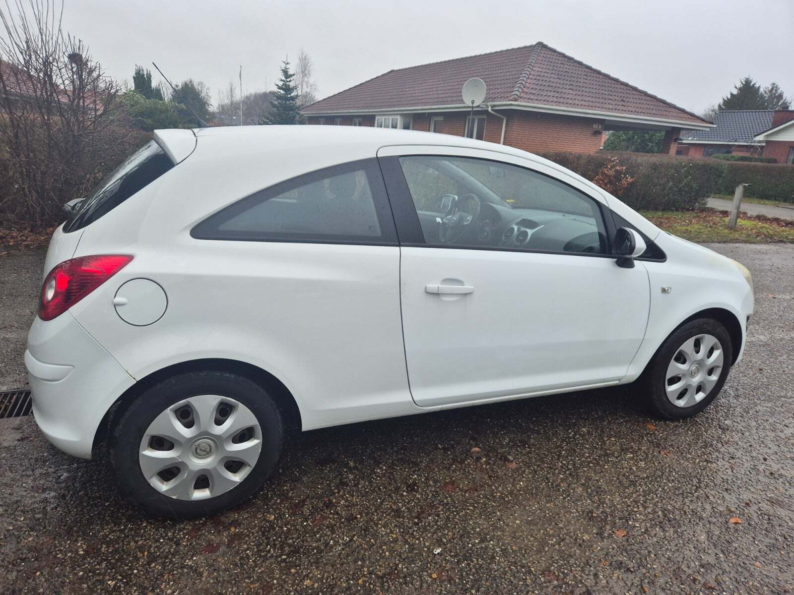 Opel Corsa 1,0 12V Enjoy