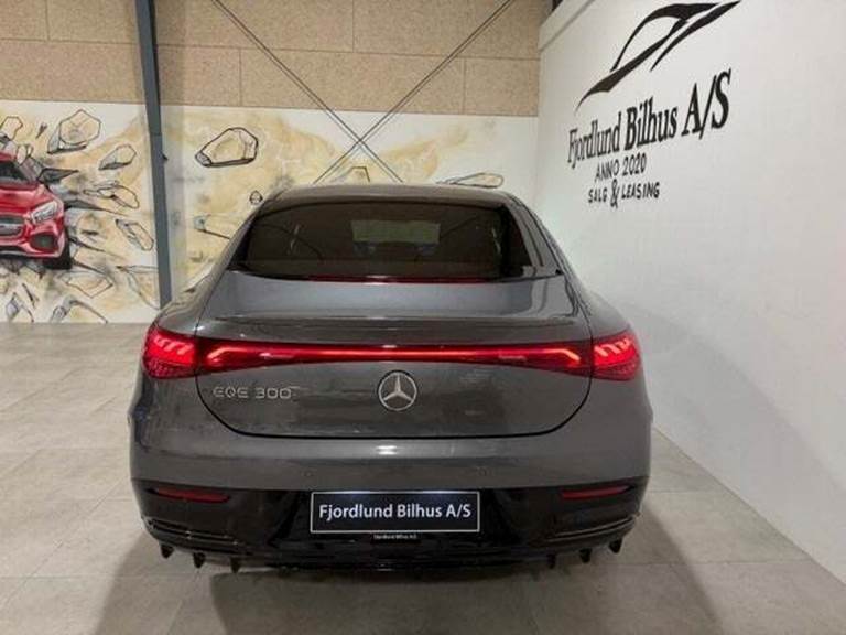 Mercedes EQE300 AMG Line