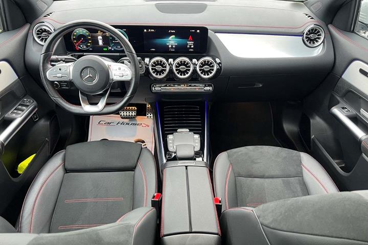 Hvid Mercedes EQA250 fra 2023