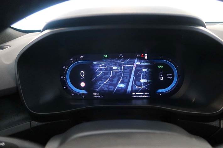 Hvid Volvo XC40 fra 2024