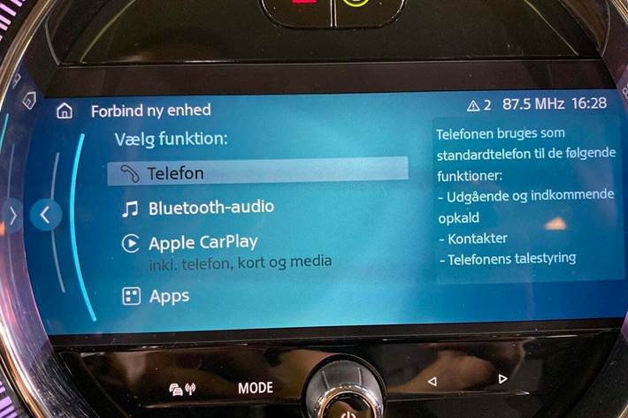 Rød Mini Cooper SE fra 2023