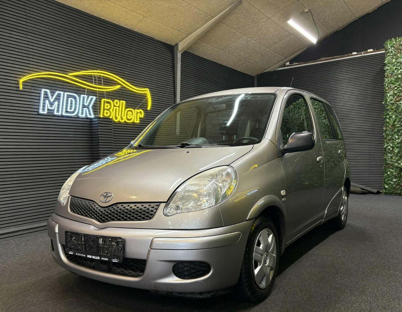 Toyota Yaris Verso 1,3 Luna