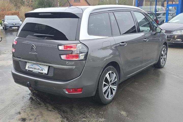 Grå Citroën Grand C4 Picasso fra 2018