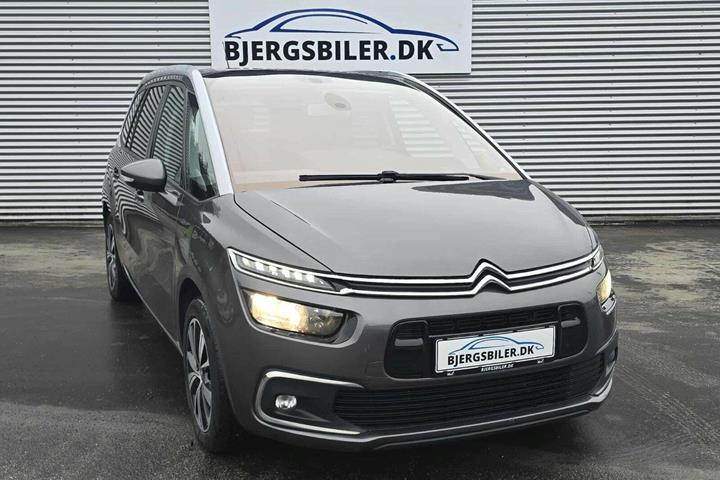 Grå Citroën Grand C4 Picasso fra 2018 set udefra