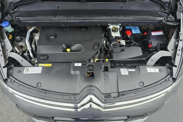 Grå Citroën Grand C4 Picasso fra 2018