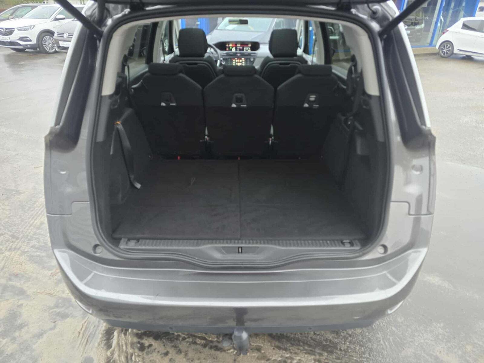 Grå Citroën Grand C4 Picasso fra 2018