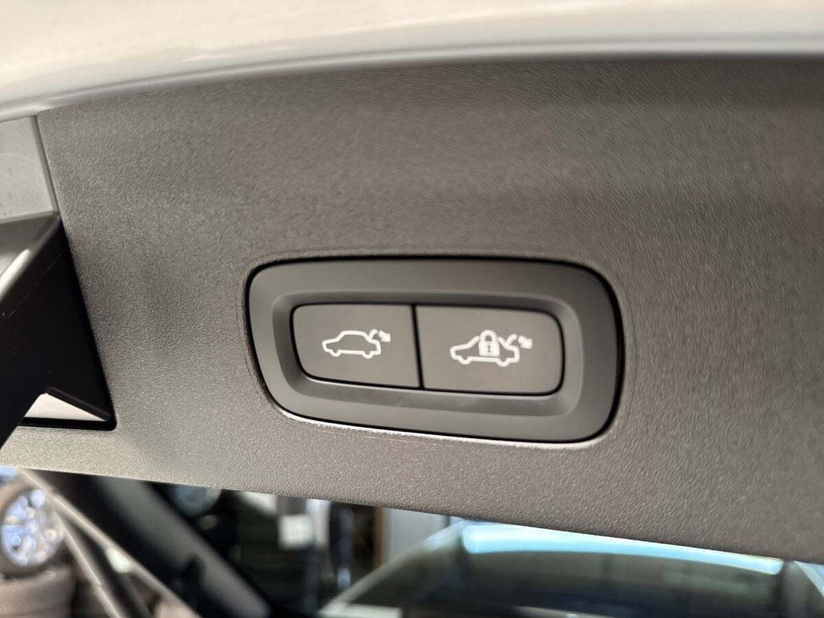 Hvid Polestar 2 fra 2022