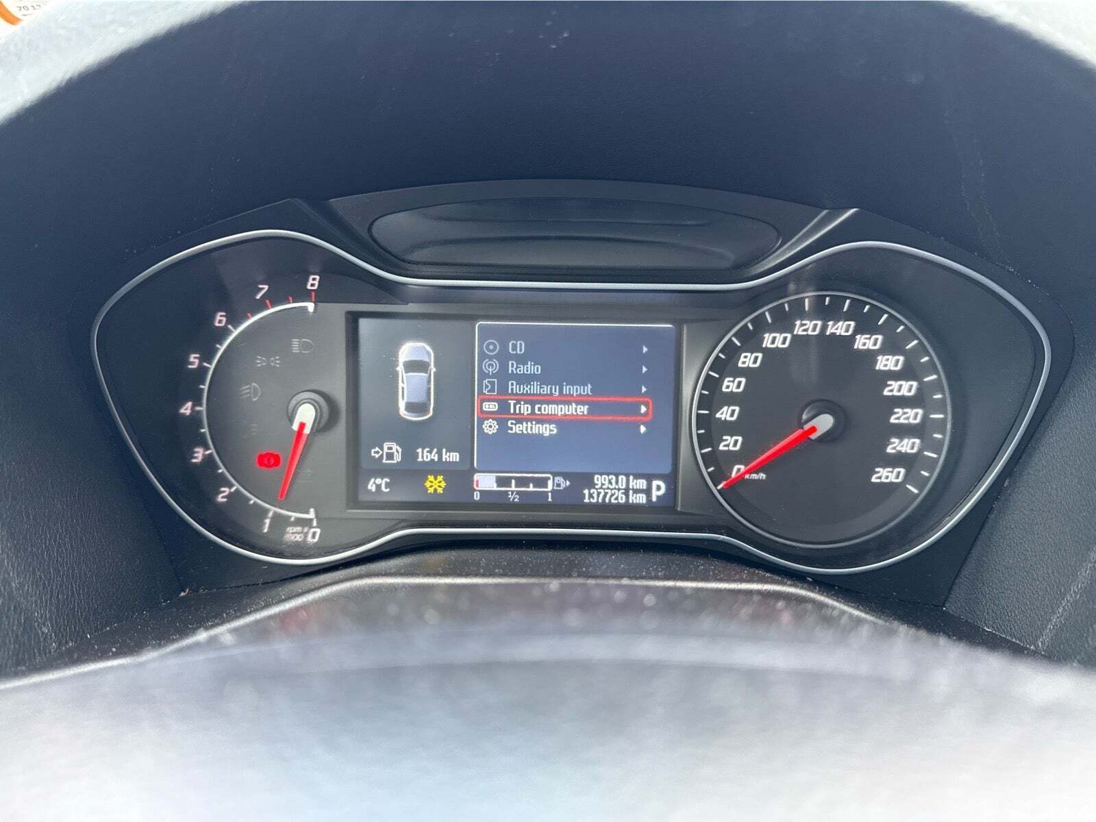 Sort Ford Mondeo fra 2012