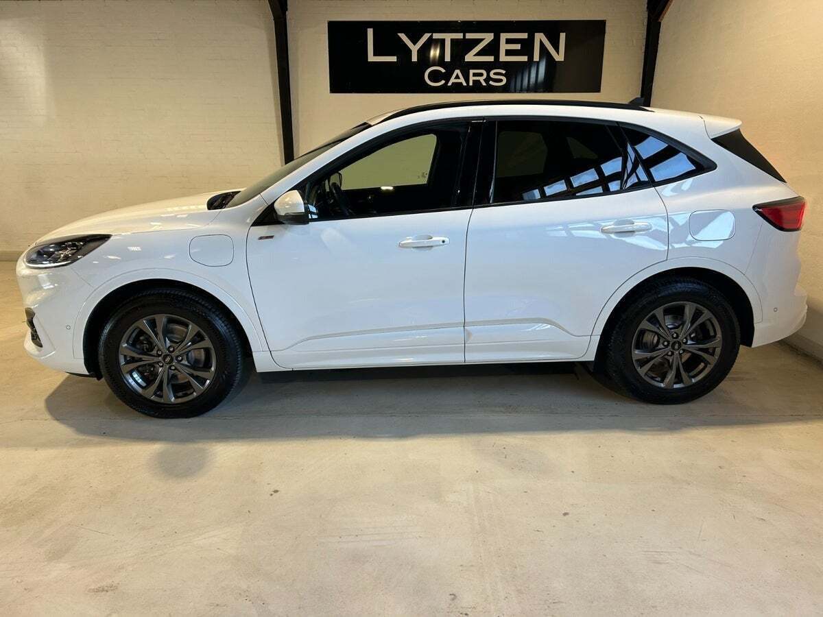 Ford Kuga 2,5 PHEV ST-Line CVT