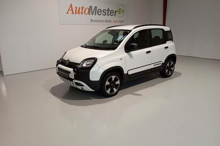 Hvid Fiat Panda fra 2019 set udefra