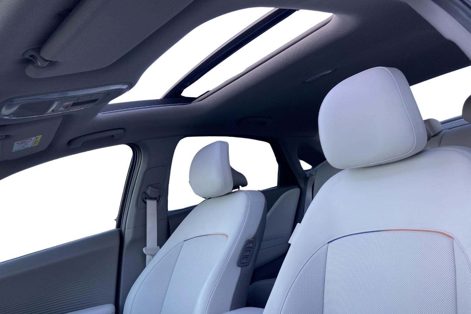 Grøn Hyundai Ioniq 6 fra 2023