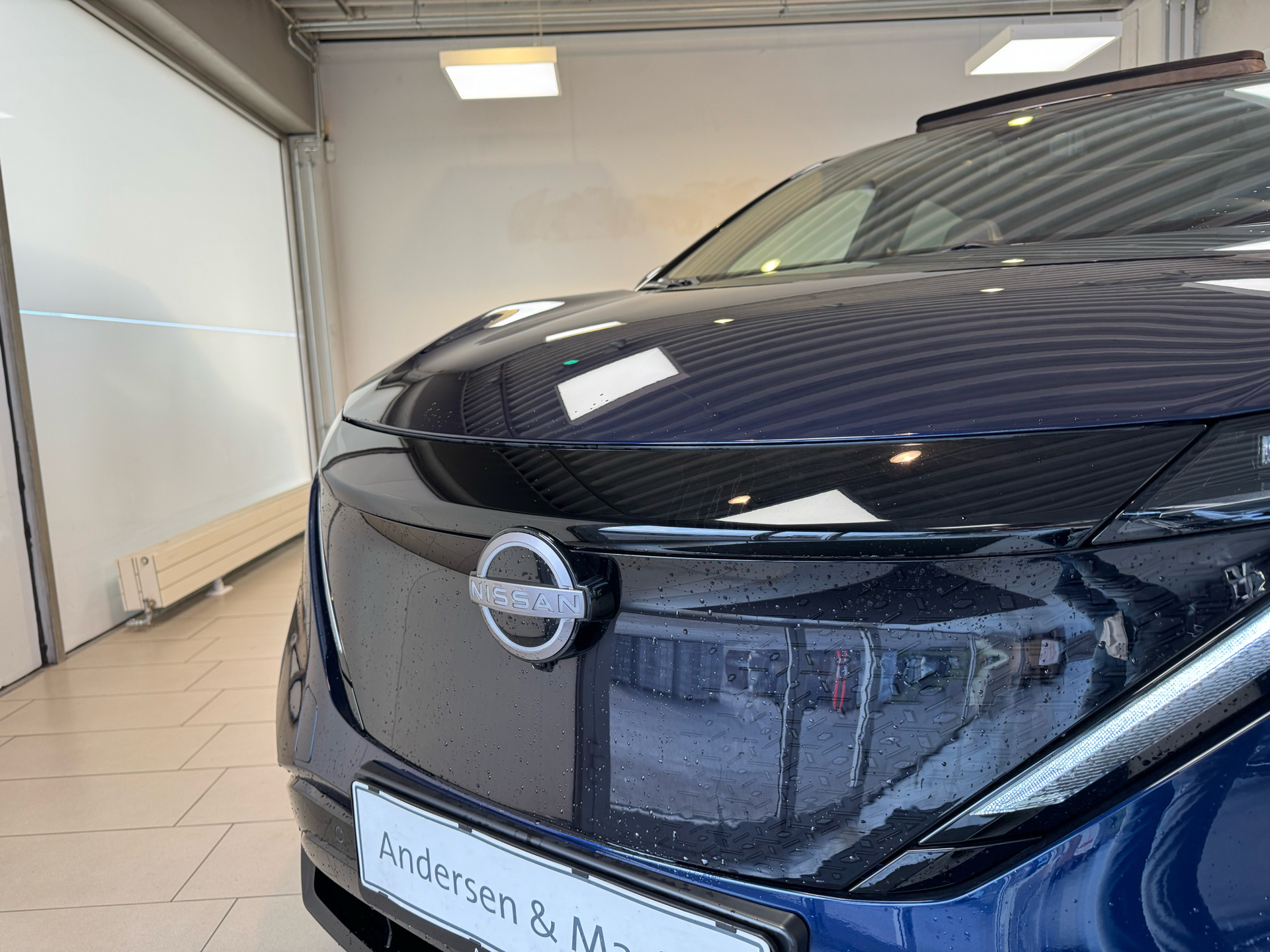 Blå Nissan Ariya fra 2025