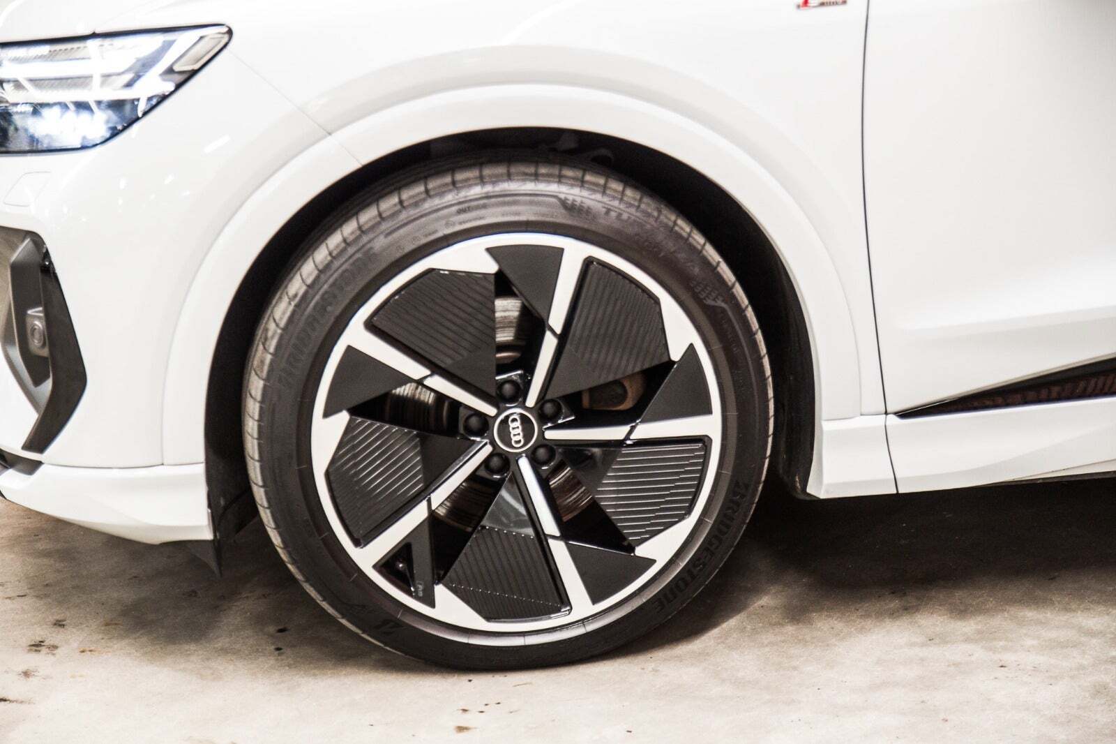 Audi Q4 e-tron 40 S-line Sportback