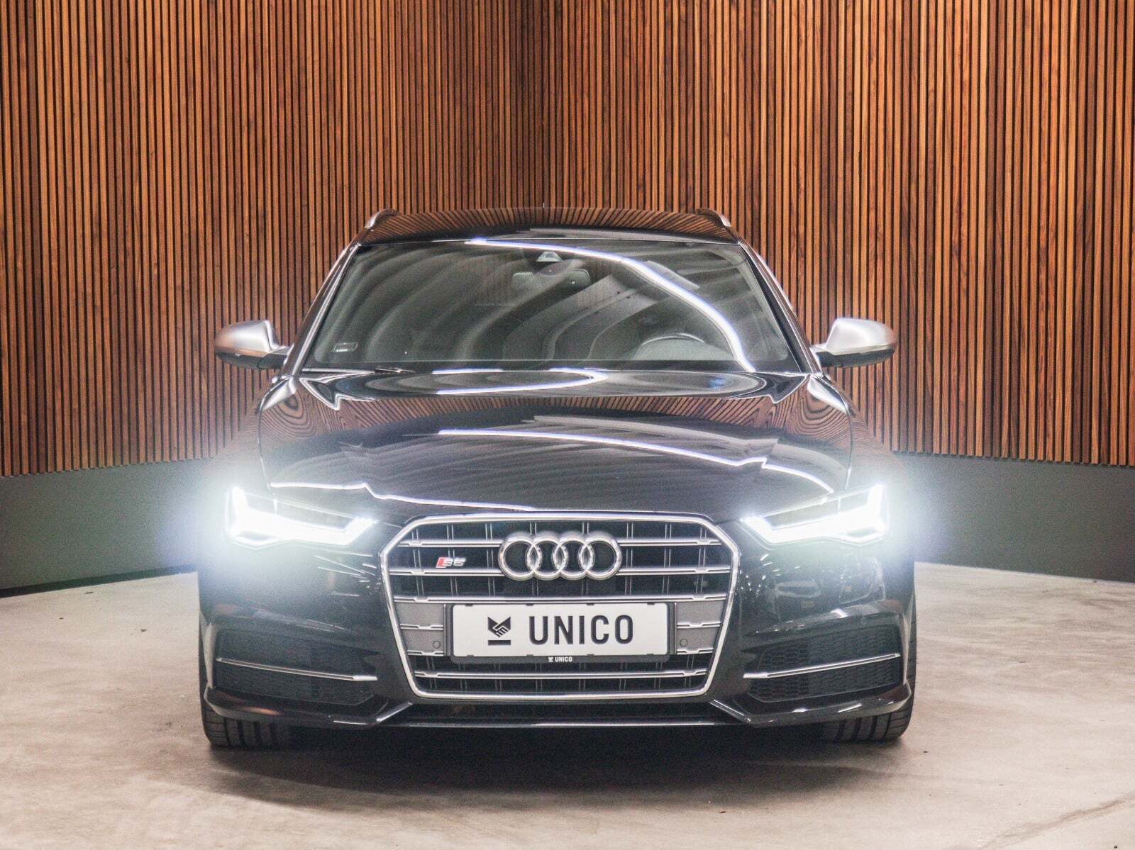 Audi S6 4,0 TFSi Avant quattro S-tr.